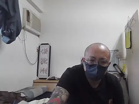 pwq77 online show from 11-20-25, 06:57