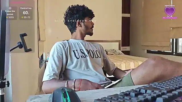 Snapshot of mrbuddy85 chatting on 09-09-25, 10:48 mrbuddy85 online show from 09-09-25, 10:48