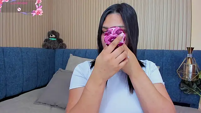 angel ponce online show from 12-22-25, 07:11