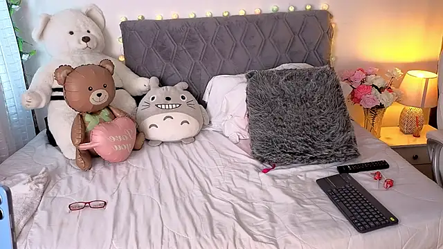 Ternura Prohibida online show from 02-25-26, 05:44