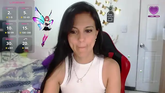 Snapshot of BasmaHernandez chatting on 09-17-25, 01:02 BasmaHernandez online show from 09-17-25, 01:02