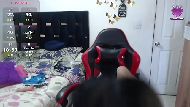 Snapshot of BasmaHernandez chatting on 10-17-25, 01:14 BasmaHernandez online show from 10-17-25, 01:14