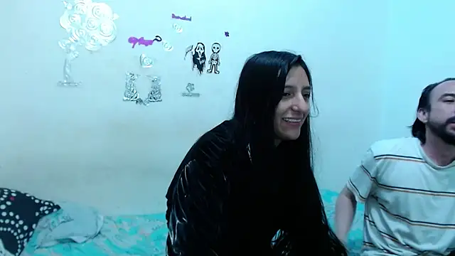 Snapshot of EvaHarryy chatting on 05-15-26, 02:18 EvaHarryy online show from 05-15-26, 02:18