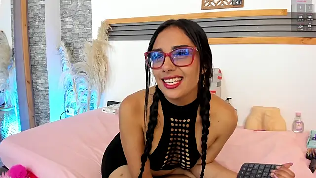 Sarita  love online show from 03-30-26, 01:39