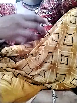 Snapshot of Gopika_Dudi chatting on 10-07-25, 06:32 Gopika Dudi online show from 10-07-25, 06:32