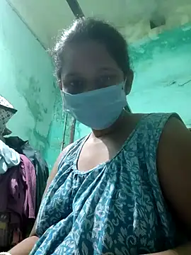 Snapshot of pujaroy363534 chatting on 10-10-25, 09:36 pujaroy363534 online show from 10-10-25, 09:36