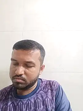 Snapshot of VJ17 chatting on 04-12-26, 06:18 VJ17 online show from 04-12-26, 06:18