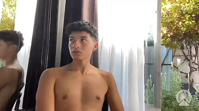 feeelipe2007 online show from 04-01-26, 08:17