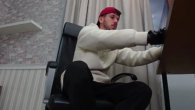 JonahShaw online show from 10-15-25, 04:23