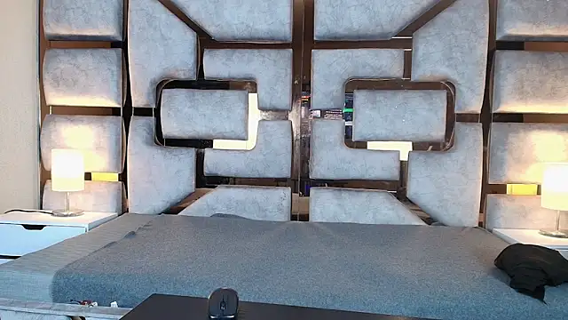 ArianaBeake online show from 11-23-25, 04:01