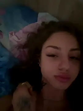 Snapshot of AnastasiaJune chatting on 09-20-25, 03:35 AnastasiaJune online show from 09-20-25, 03:35