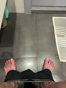 Snapshot of myPriority01 chatting on 11-08-25, 07:56 myPriority01 online show from 11-08-25, 07:56