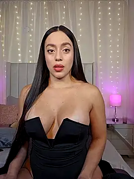 Snapshot of AriadnaTaylor chatting on 02-02-26, 08:40 AriadnaTaylor online show from 02-02-26, 08:40