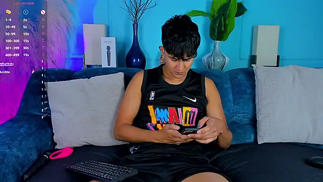 Leo Savage  online show from 01-13-26, 02:39