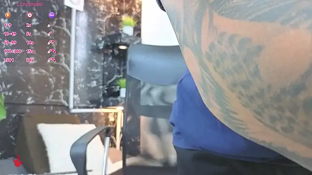 Alexander ferre online show from 04-04-26, 01:19