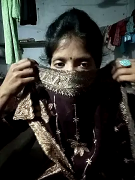 SEXY-MAHI4 online show from 10-15-25, 06:19