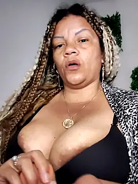 Snapshot of Eva_Luxei chatting on 02-04-26, 04:40 Eva Luxei online show from 02-04-26, 04:40