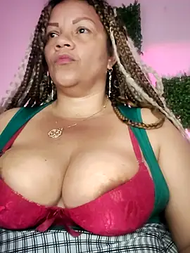 Snapshot of Eva_Luxei chatting on 02-08-26, 03:54 Eva Luxei online show from 02-08-26, 03:54