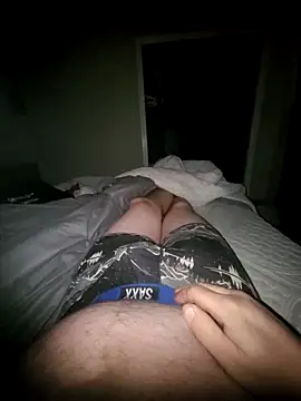 Mr1bucket online show from 12-17-25, 05:02