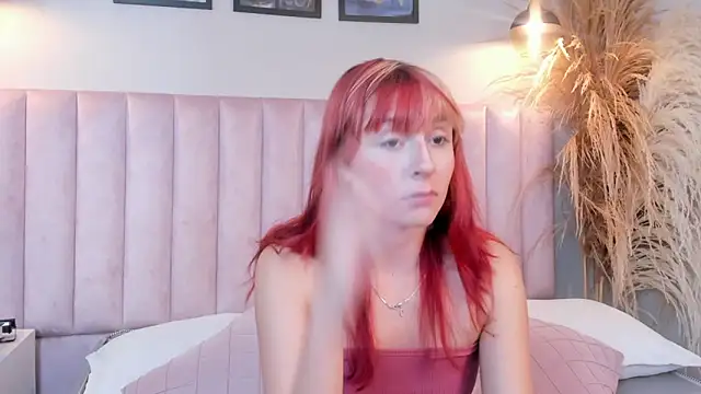 dafnne hall online show from 10-11-25, 08:29