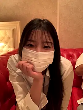 Snapshot of happy_hino chatting on 10-02-25, 02:46 happy hino online show from 10-02-25, 02:46