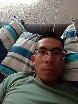 Snapshot of Charlyvill123 chatting on 06-21-26, 10:12 Charlyvill123 online show from 06-21-26, 10:12