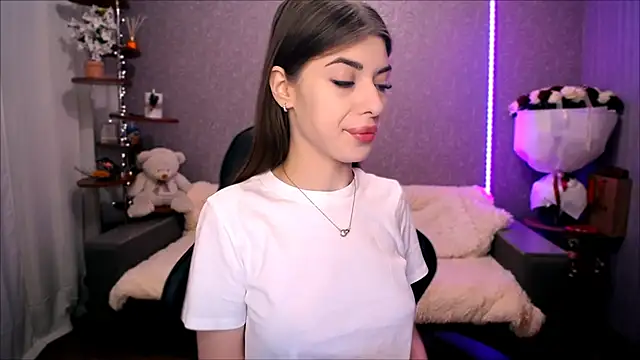 Dianaa Lee0 online show from 02-17-26, 03:51