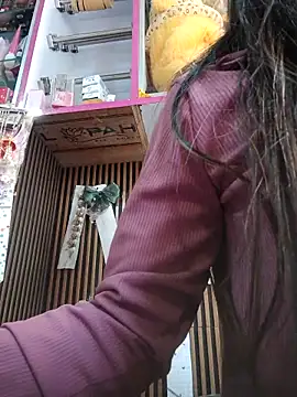 Snapshot of hotshreya69 chatting on 11-09-25, 09:40 hotshreya69 online show from 11-09-25, 09:40