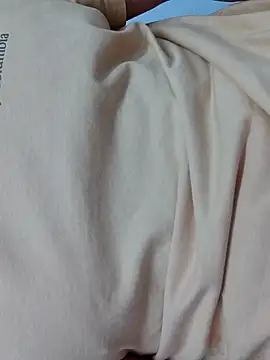 Snapshot of pollon621 chatting on 02-01-26, 04:05 pollon621 online show from 02-01-26, 04:05