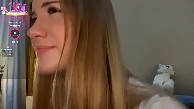 PandaFluff online show from 11-02-25, 04:31