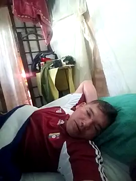 Snapshot of Franklin111230 chatting on 12-02-25, 11:37 Franklin111230 online show from 12-02-25, 11:37