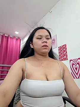avery in paradisexx online show from 05-12-26, 09:50