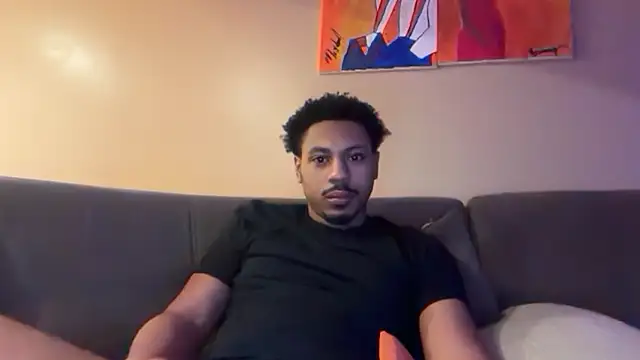 Snapshot of Yungandhungd chatting on 03-08-26, 06:39 Yungandhungd online show from 03-08-26, 06:39