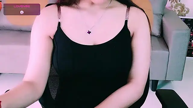 Snapshot of My_Rose chatting on 02-24-26, 02:48 My Rose online show from 02-24-26, 02:48