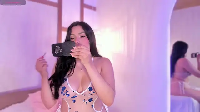 RenataLeclair online show from 02-16-26, 03:41