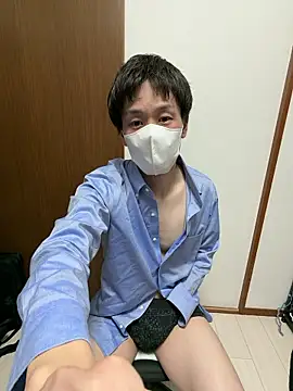 Snapshot of gHayato chatting on 03-01-26, 03:47 gHayato online show from 03-01-26, 03:47