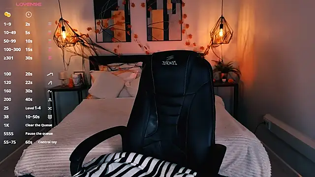 Lexi terele online show from 11-15-25, 07:05