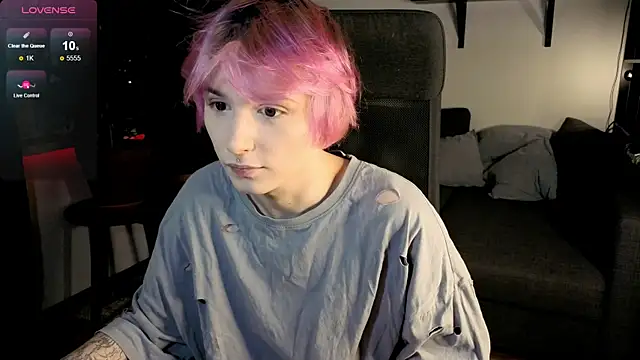 Your avatar online show from 01-17-26, 08:56