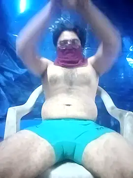 Snapshot of Rangabilla1947 chatting on 01-17-26, 06:33 Rangabilla1947 online show from 01-17-26, 06:33