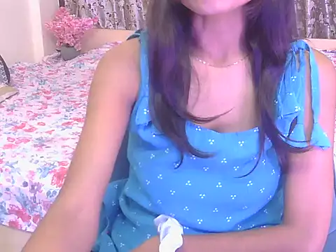 Snapshot of hoty-priya chatting on 02-11-26, 05:01 hoty-priya online show from 02-11-26, 05:01