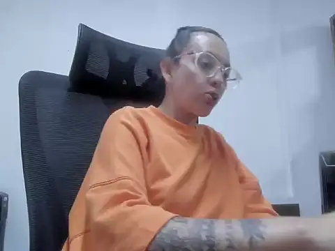 dalila macherano1 online show from 10-11-25, 07:01