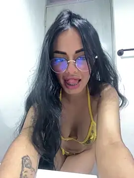 Melissa coch online show from 10-26-25, 09:53