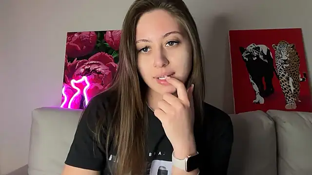Snapshot of StellarAlice chatting on 05-24-26, 06:57 StellarAlice online show from 05-24-26, 06:57