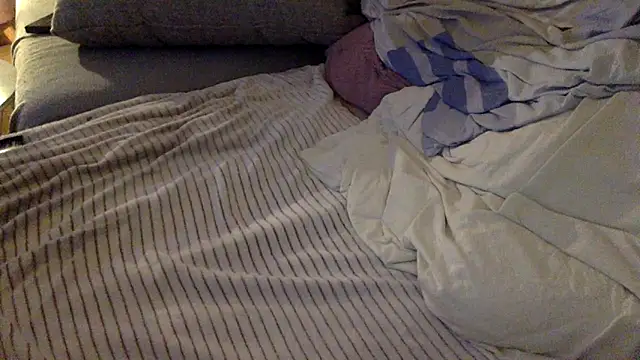 Snapshot of Breezydicksn chatting on 11-20-25, 05:23 Breezydicksn online show from 11-20-25, 05:23