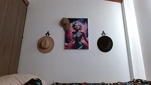 Crystal Star  online show from 02-12-26, 02:12