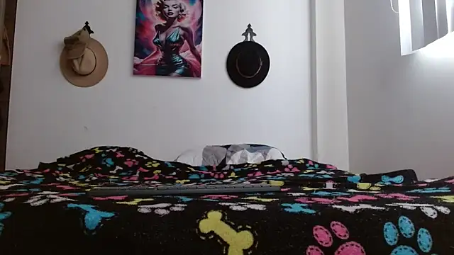 Crystal Star  online show from 03-09-26, 12:42