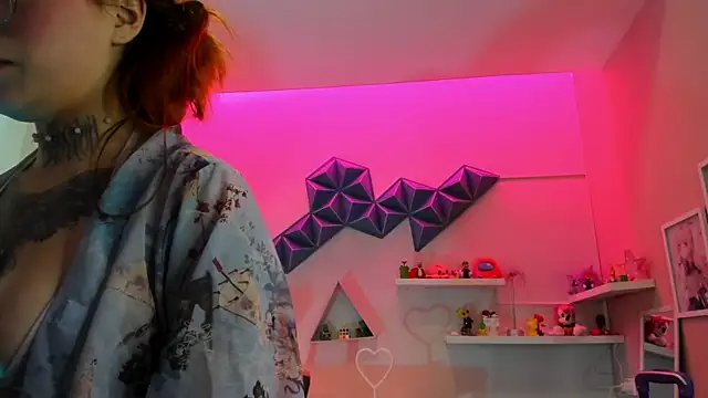 dreamleah  online show from 07-02-26, 09:32