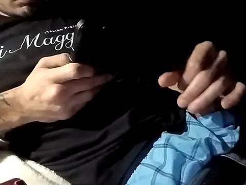 Snapshot of StirringFraction chatting on 09-12-25, 07:41 StirringFraction online show from 09-12-25, 07:41