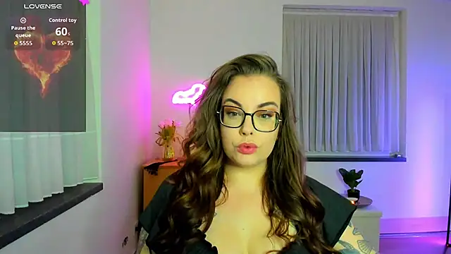 Miss Lucifer6 online show from 02-07-26, 08:12