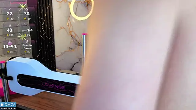 nena cupcake  online show from 12-04-25, 11:08